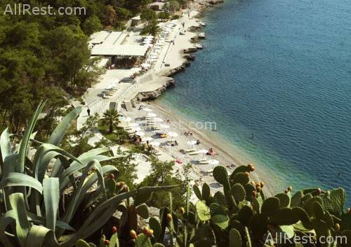Amphitryon Hotel 